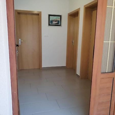 Ferienwohnung Ena Turanj Exterior foto