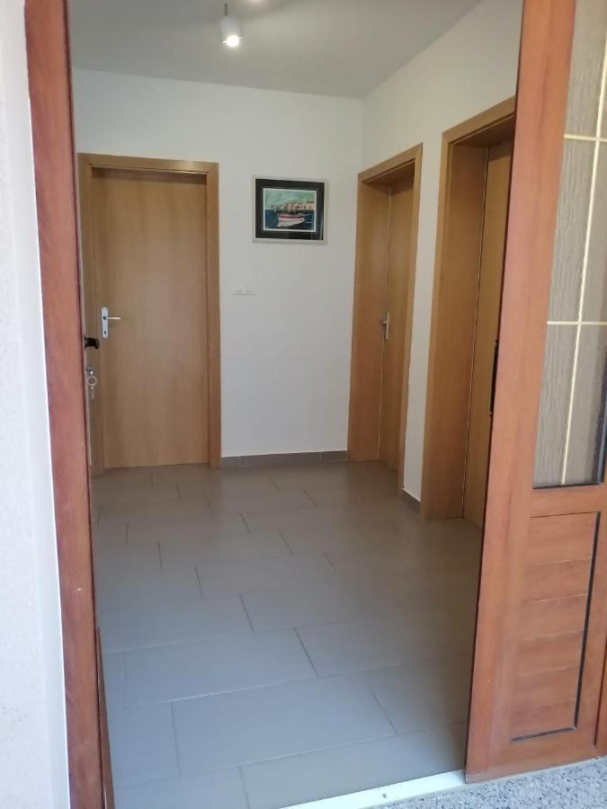 Ferienwohnung Ena Turanj Exterior foto
