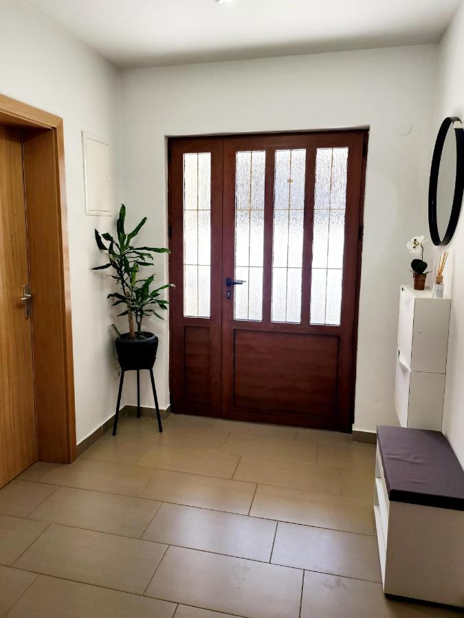 Ferienwohnung Ena Turanj Exterior foto